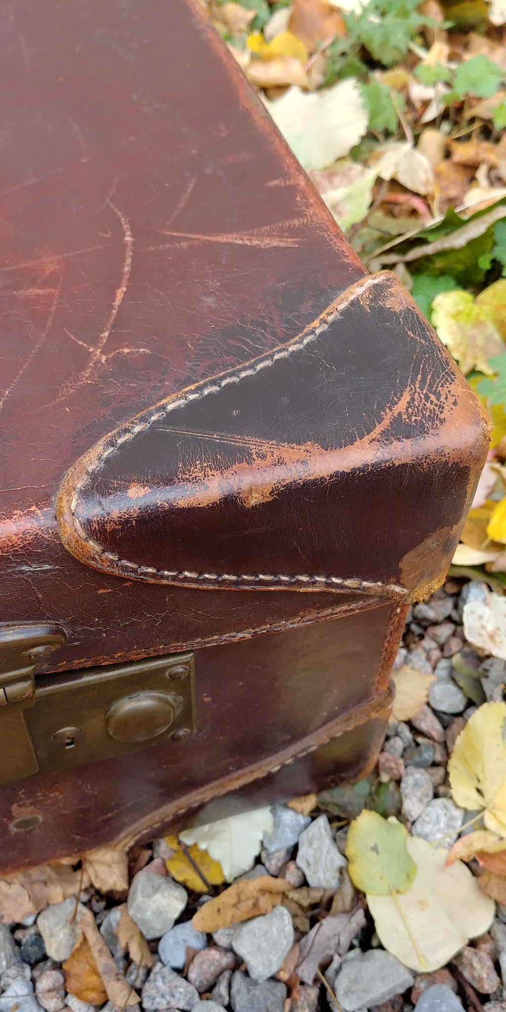 Valise en cuir - Modus Vivendi Antiques