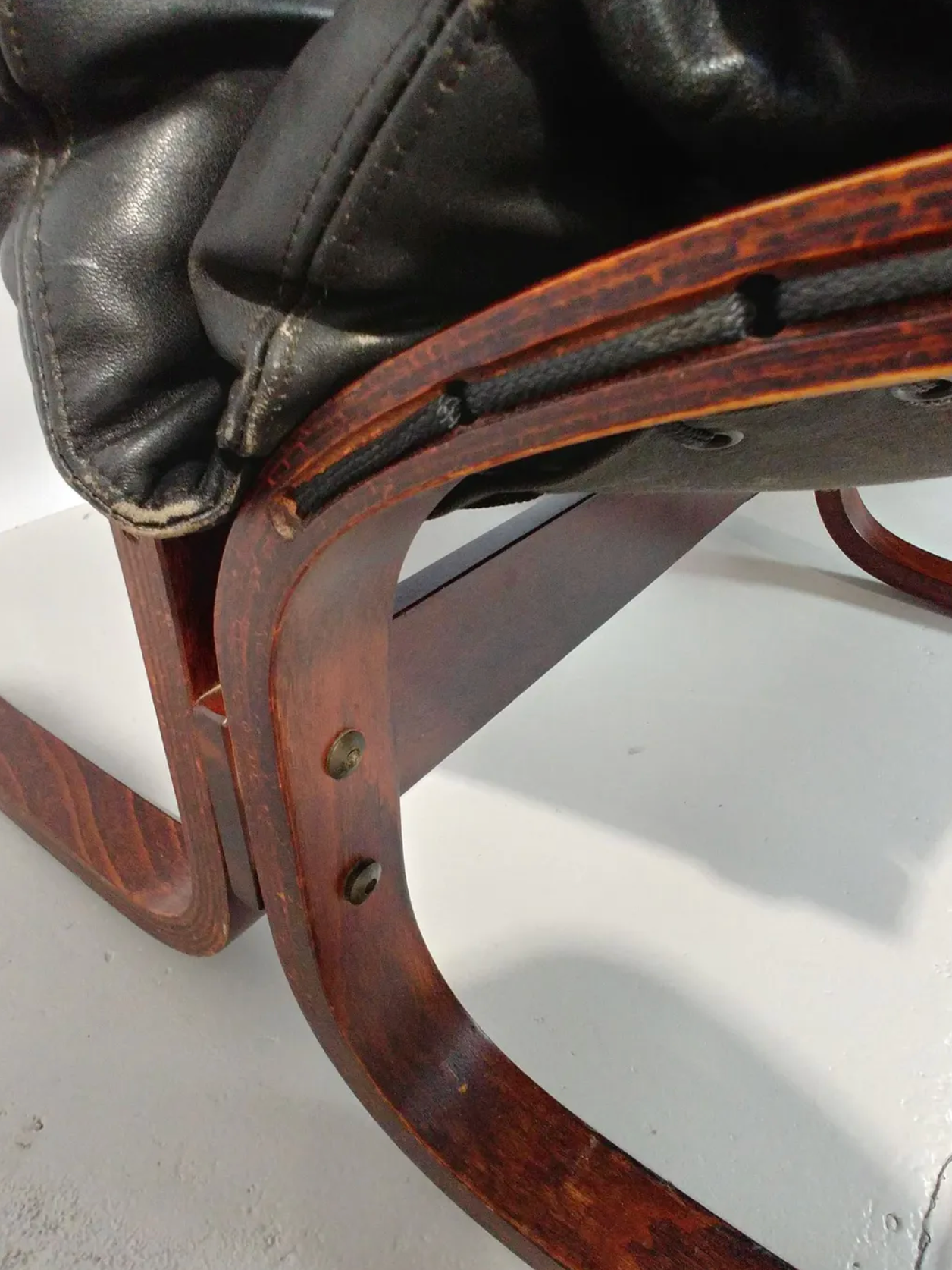 Paire de fauteuils Siesta de Ingmar Relling - Modus Vivendi Antiques