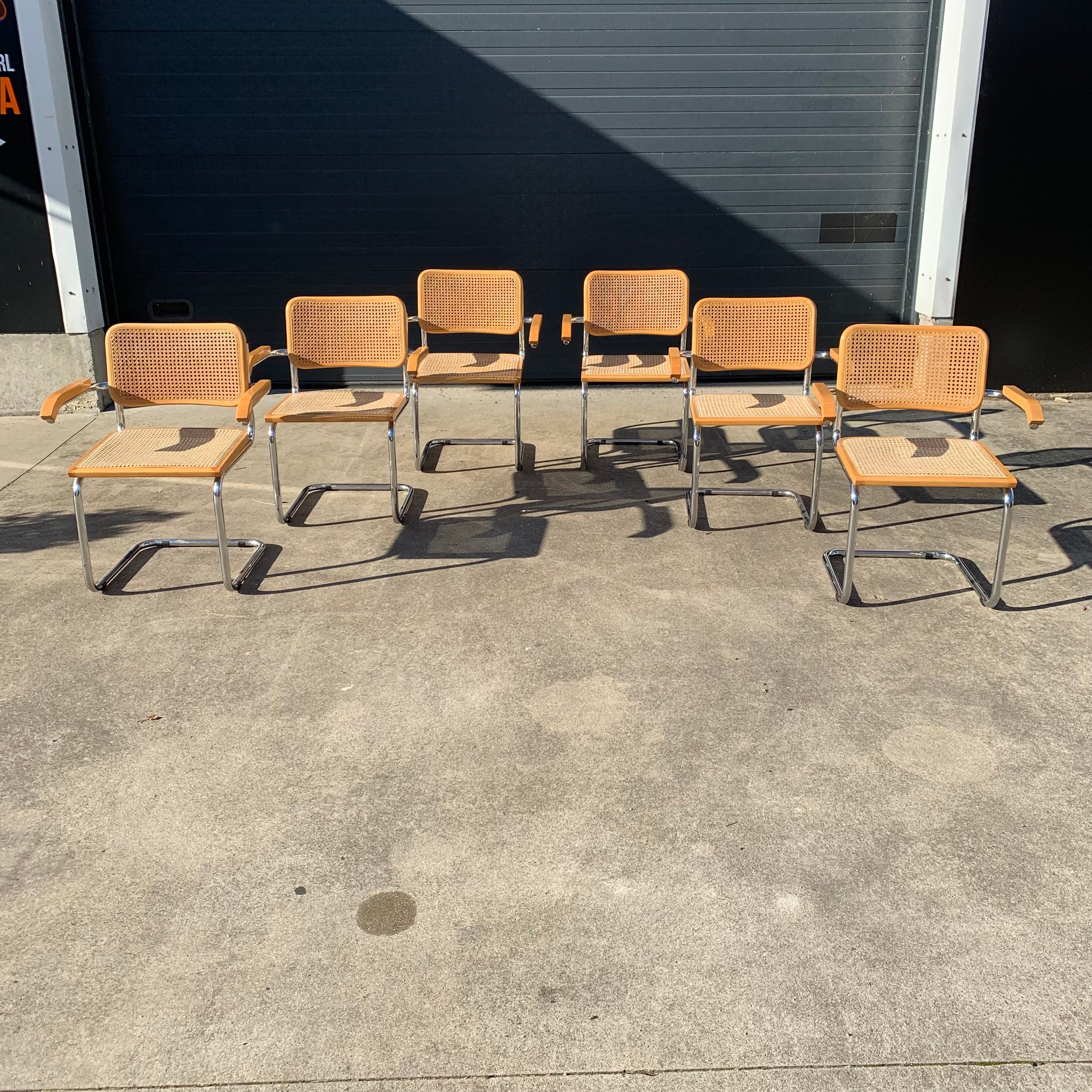 Série de 6 fauteuils B64 de Marcel Breuer