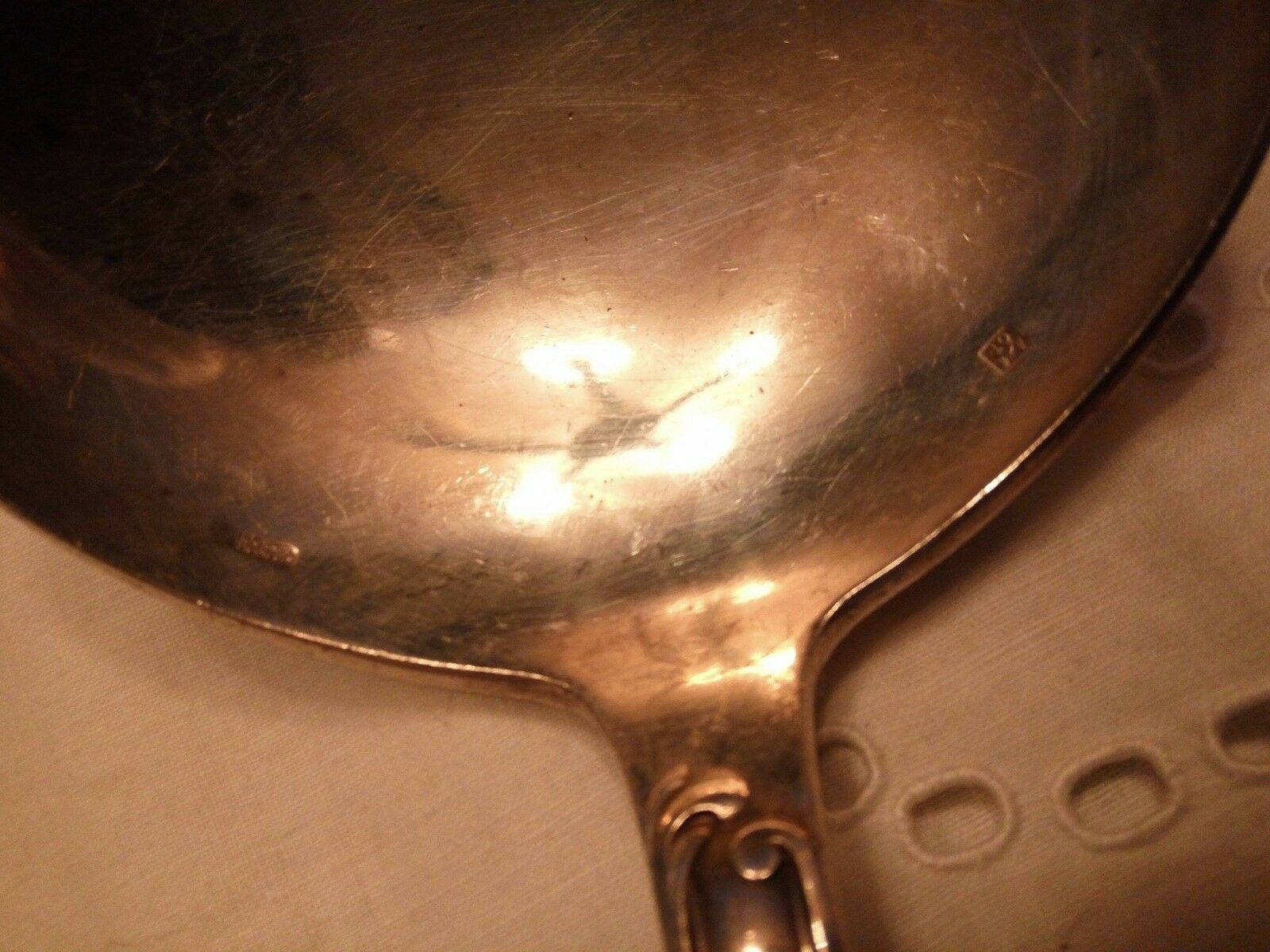 Louche, métal argenté poinçonné 10g (10, FF), longueur: 32 cm - Modus Vivendi Antiques